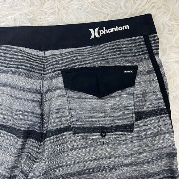 Hurley Men's 29 Grey & Black Striped Phantom Swim Trunks Board Shorts - Picture 7 of 10